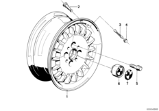 Дизайн легкосплавных колесных дисков E30
